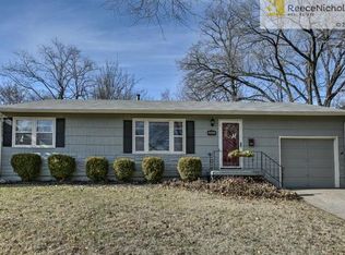 8140 McGee St, Kansas City, MO 64114