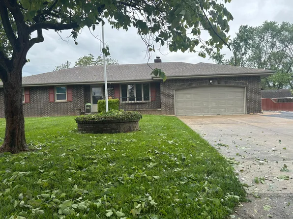 305 S Hemlock Avenue, Springfield, MO 65802