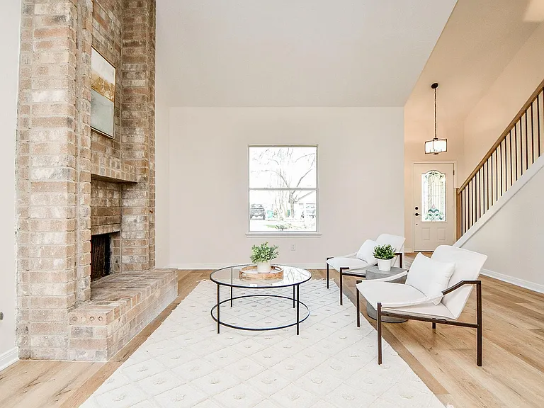 21 Edgewood Forest Ct — Photo 11