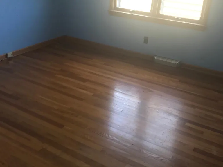 14321 James Ave — Photo 4