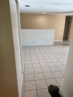 3rd image of 1110 Sharynwood Dr