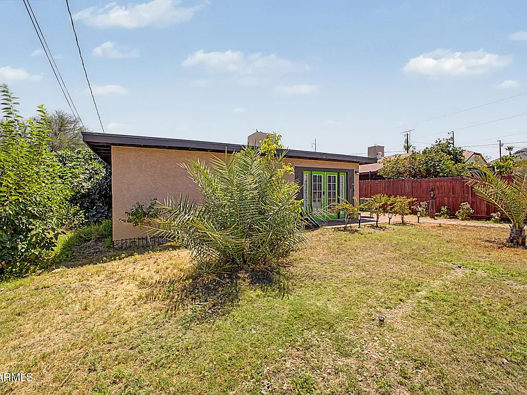 1221 E Mescal St — Photo 19