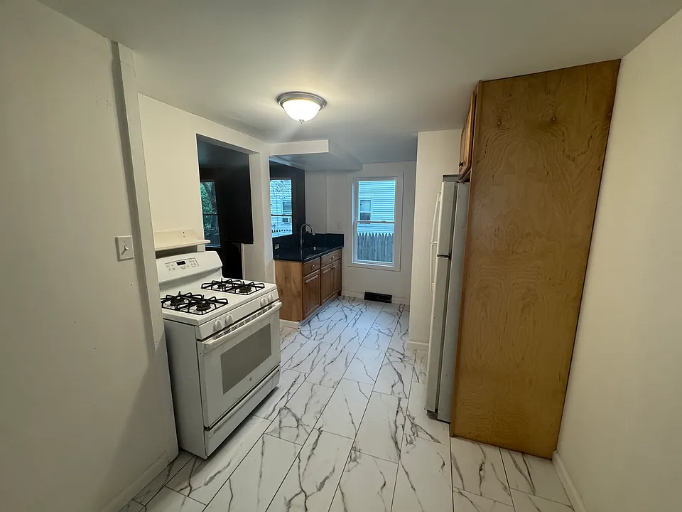 59 Washington St #1