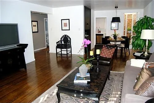 1230 Clay St APT 101 photo 1