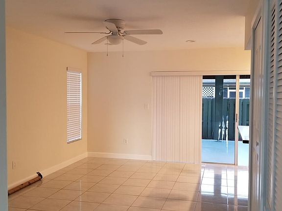 Family Room/Dinette
