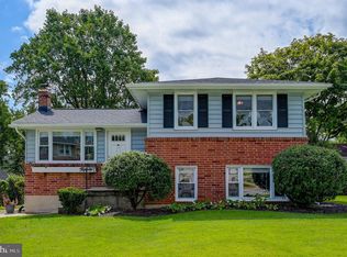 15 Alston Rd, Lutherville Timonium, MD 21093