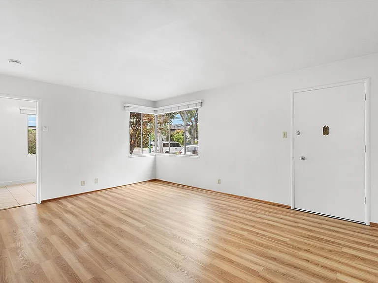 2145 Santa Clara Ave #A — Photo 6