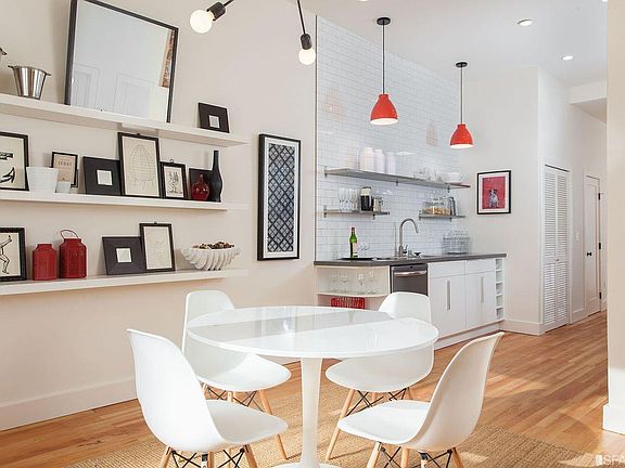 4th image of 1029 Willow St