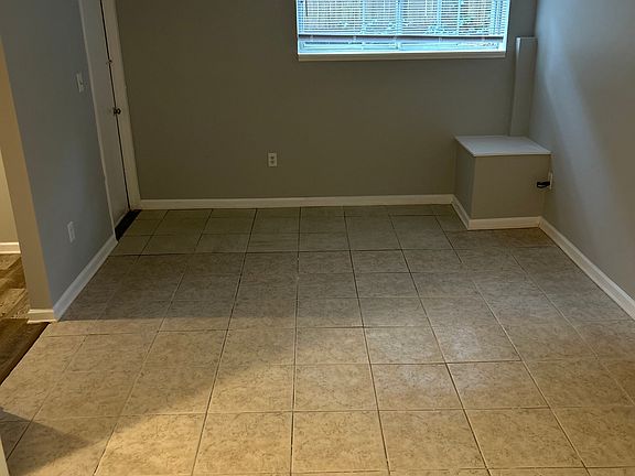 2nd image of 2310 Baynard Blvd APT D1