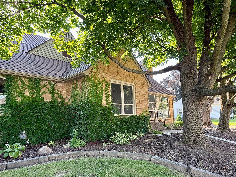 1st image of 223 Ruth Pl