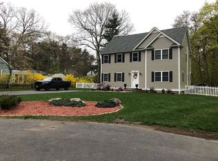 156 Carpenter Rd, Walpole, MA 02081