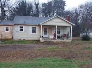 102 Carole Dr, Greer, SC 29651