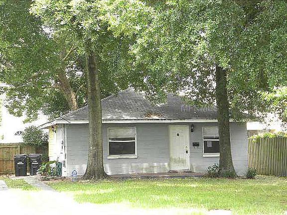 3rd image of 1300 N Fern Creek Ave
