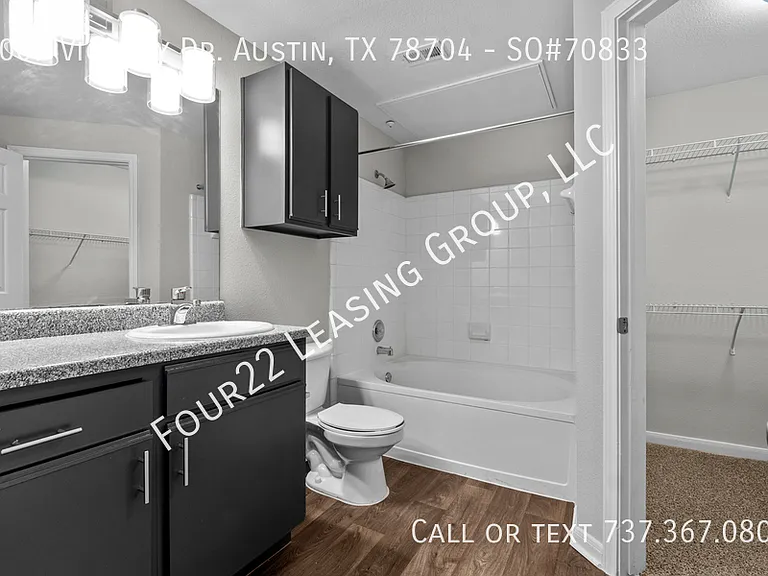 4009 Victory Dr #78704 — Photo 12