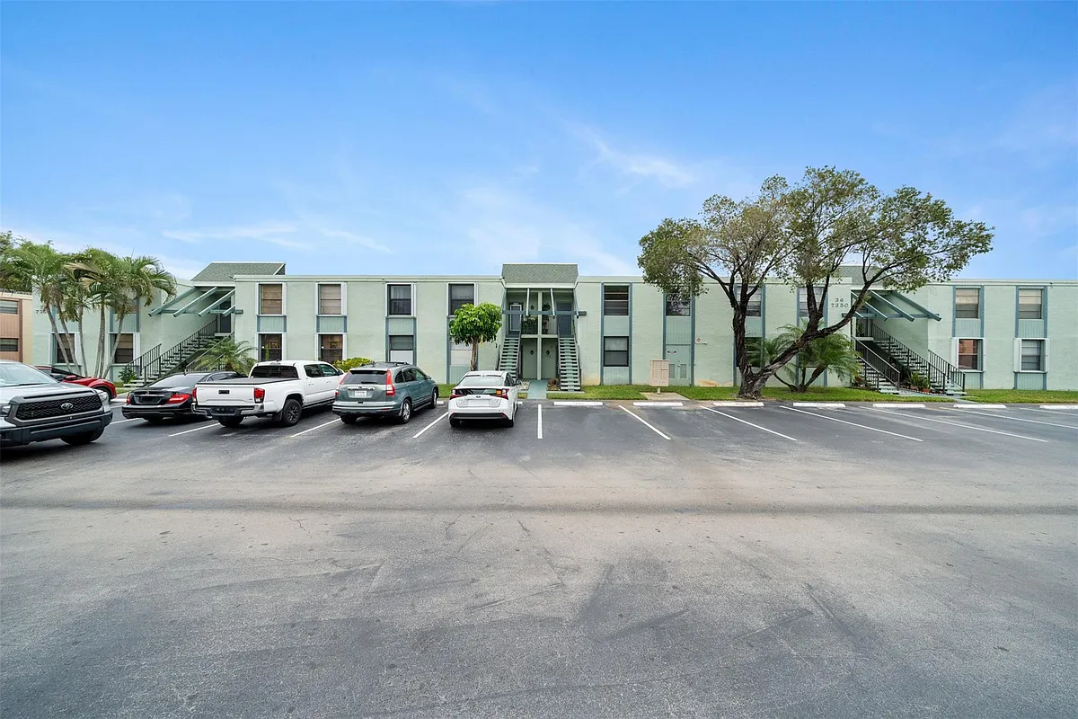 Building Photo - 7350 NW 18th St #104