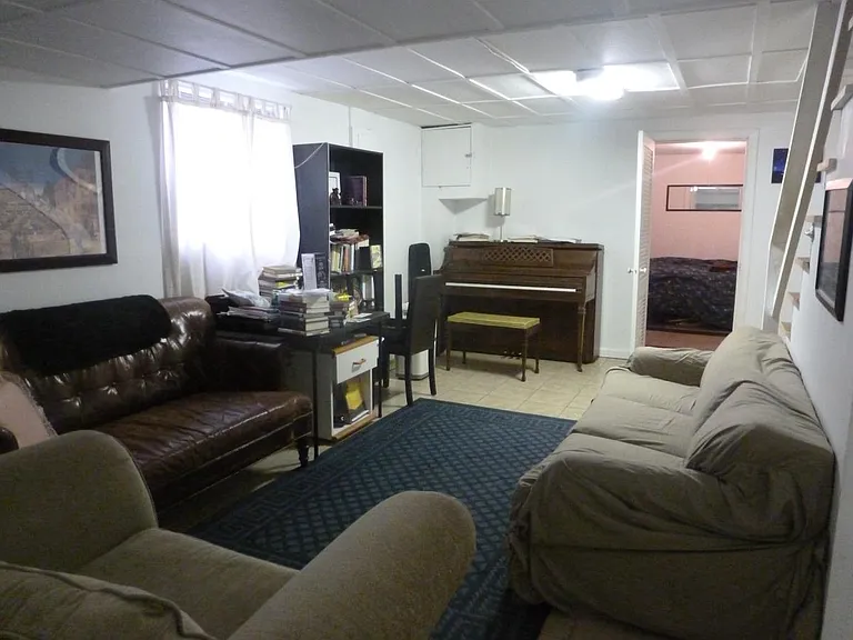 Osborn Dr — Photo 28