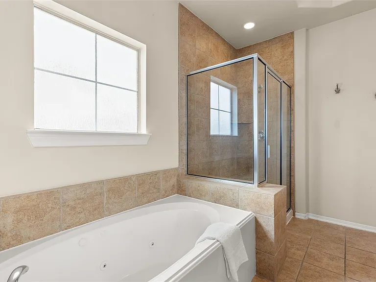 3334 Clearview Villa Way — Photo 20