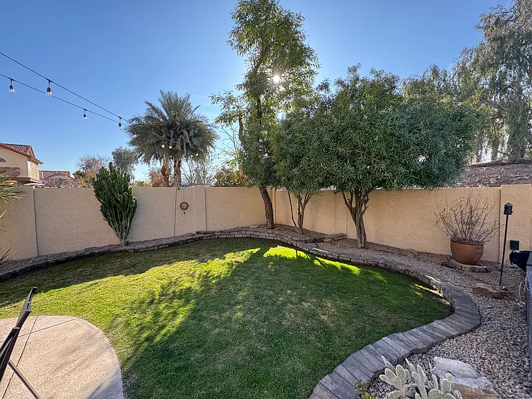 3728 N Copenhagen Dr — Photo 45
