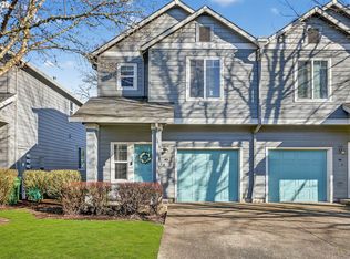 810 E 9th St APT B5, Newberg, OR