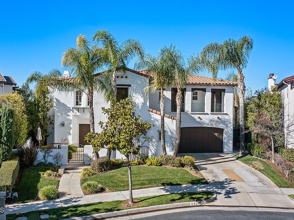 1st image of 842 W Gabrielino Ct
