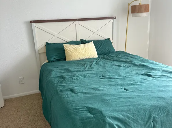 (undisclosed Address), Kaneohe, HI 96744