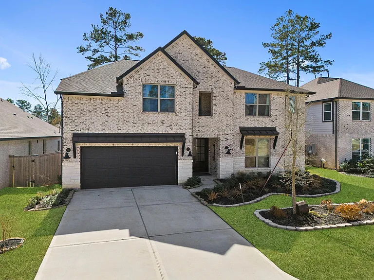 511 Carina Gaze Dr — Photo 36