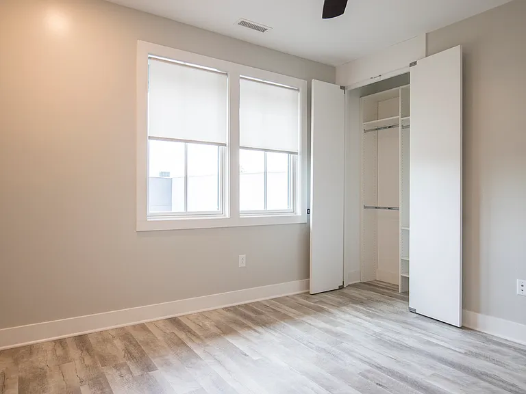 525 Ridge Street — Photo 32