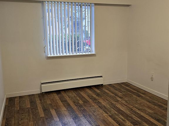 4th image of 43 E 15th Ave #1472991