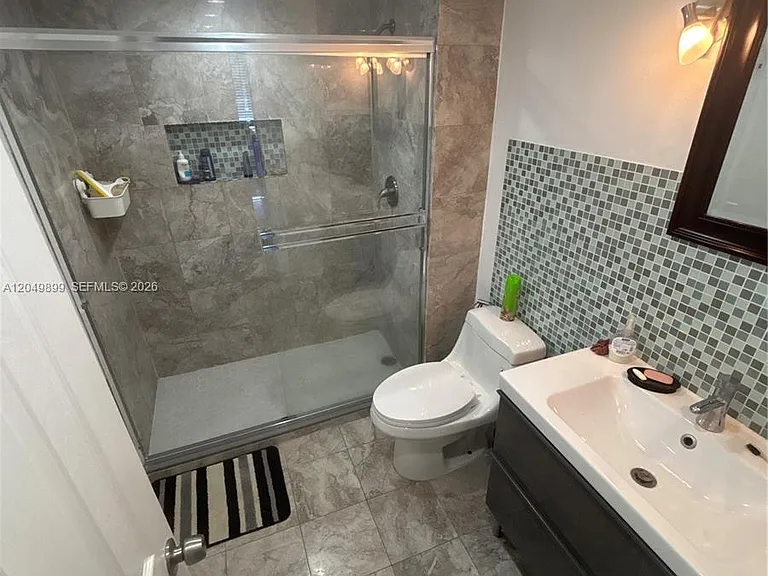 6450 Collins Ave #1207 — Photo 7
