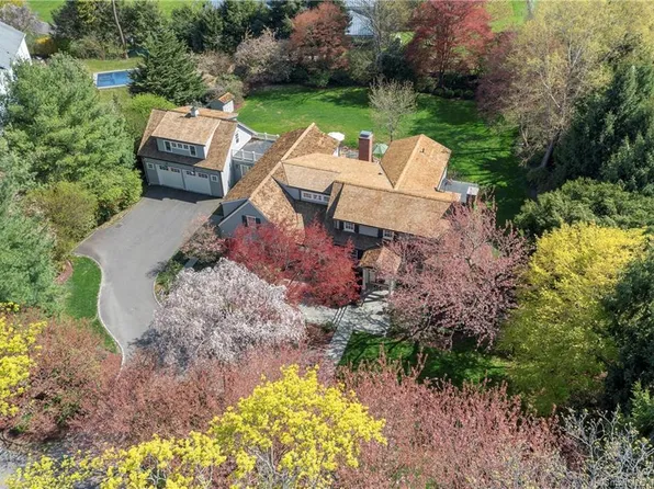 3 Stonybrook Road, Westport, CT 06880