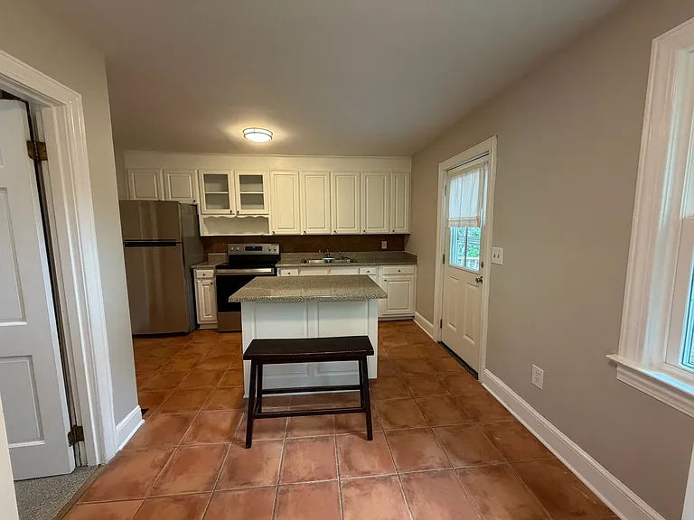 102 Winthrop Ave — Photo 14