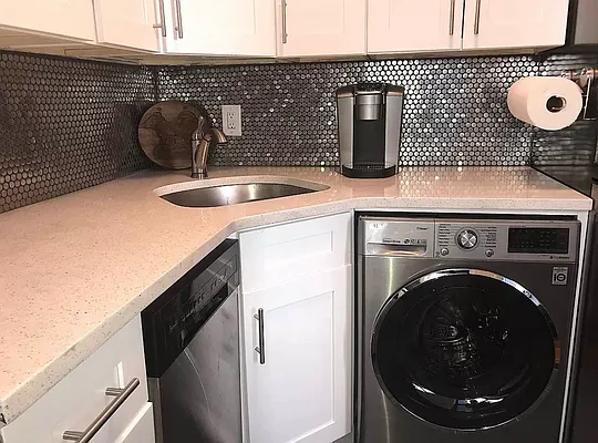 Rented by Gazal International Brokerage Group | media 17