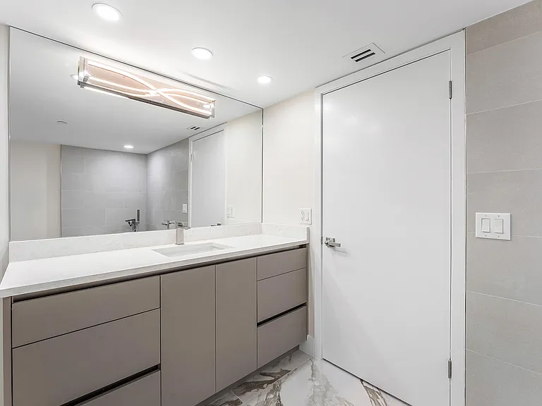 4201 N Ocean Blvd #1407 — Photo 26