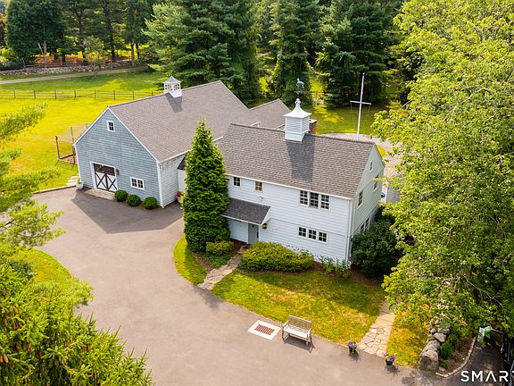 3rd image of 437 Hulls Farm Rd