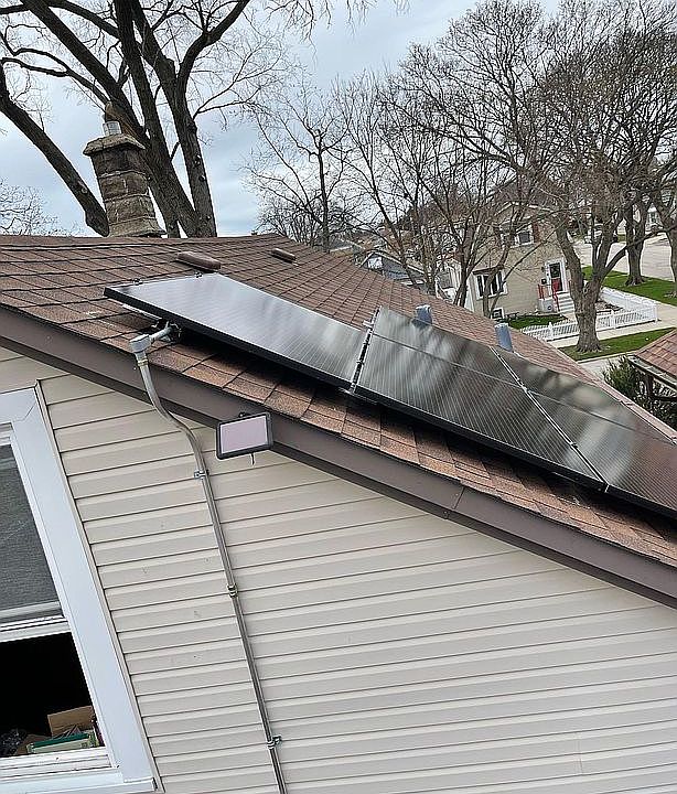 2nd image of 3702 N Nottingham Ave
