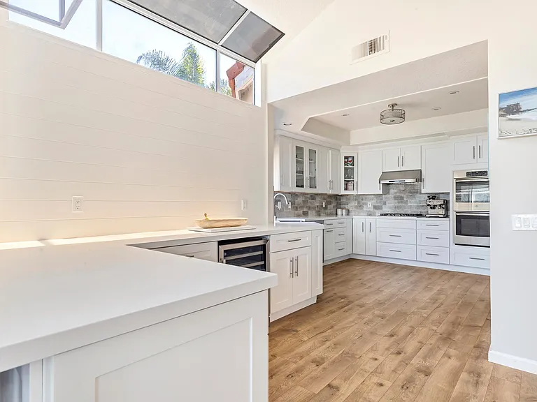 24901 Seagate Dr — Photo 6