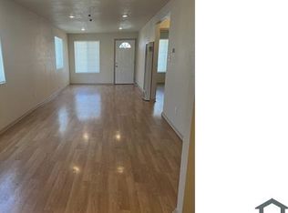 346 E 104th St, Los Angeles, CA 90003