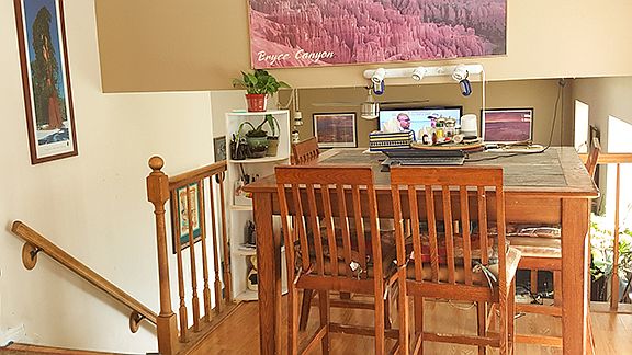 Nook w/ view to next level.