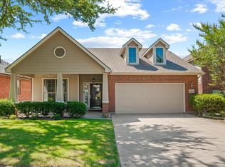 10437 Bradshaw Dr, Fort Worth, TX 76108