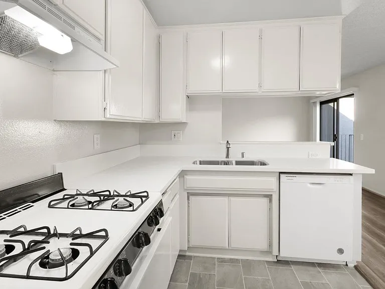 4608 Vista Del Monte Ave — Photo 15
