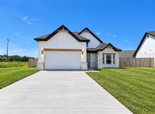 2103 Zebrina Ct, Bryan, TX 77807