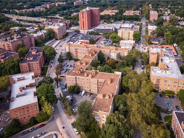 472 Gramatan Avenue #L5, Mount Vernon, NY 10552