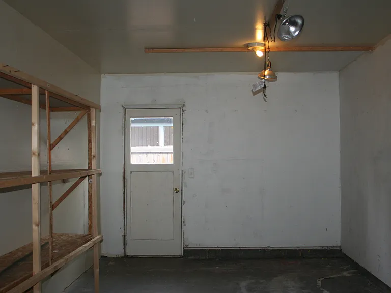1777 NE Tucson Way — Photo 14