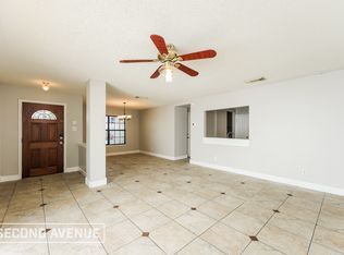 9702 Green Plain Dr, San Antonio, TX 78245