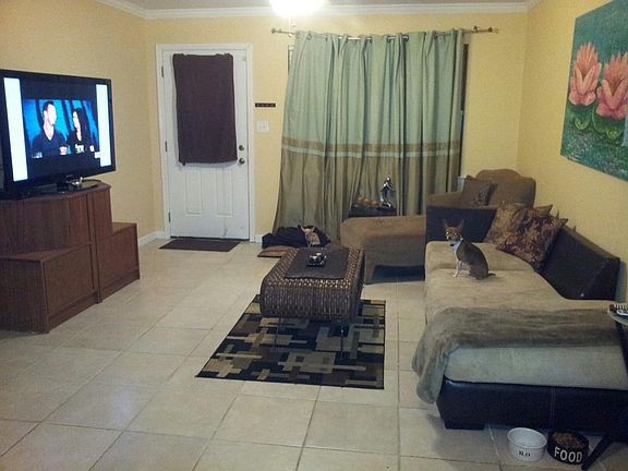 4th image of 321 Texas Ave APT A
