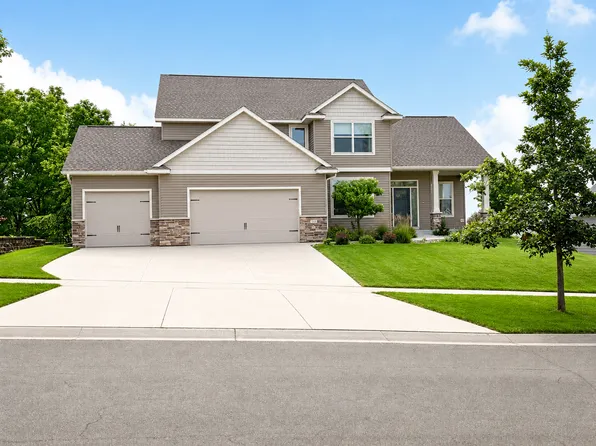 1892 Shannon Oaks Blvd NE, Rochester, MN 55906