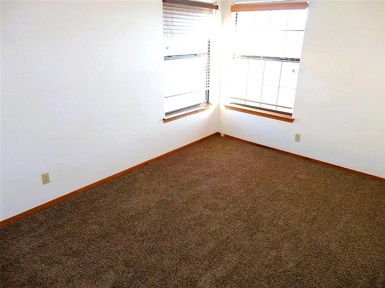 7205 Night Hawk Dr — Photo 18