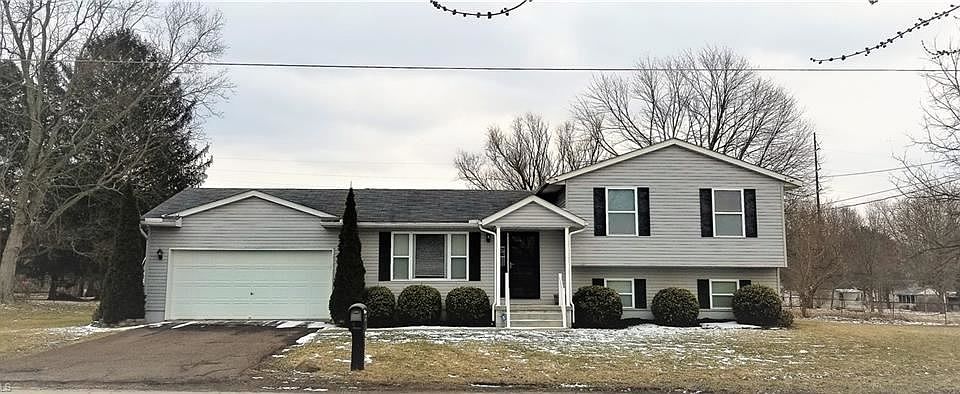 1st image of 326 Greeley St