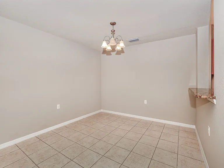 9093 Gervais Cir #1906 — Photo 2