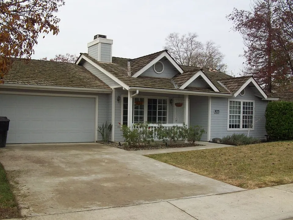 823 Tony Dr